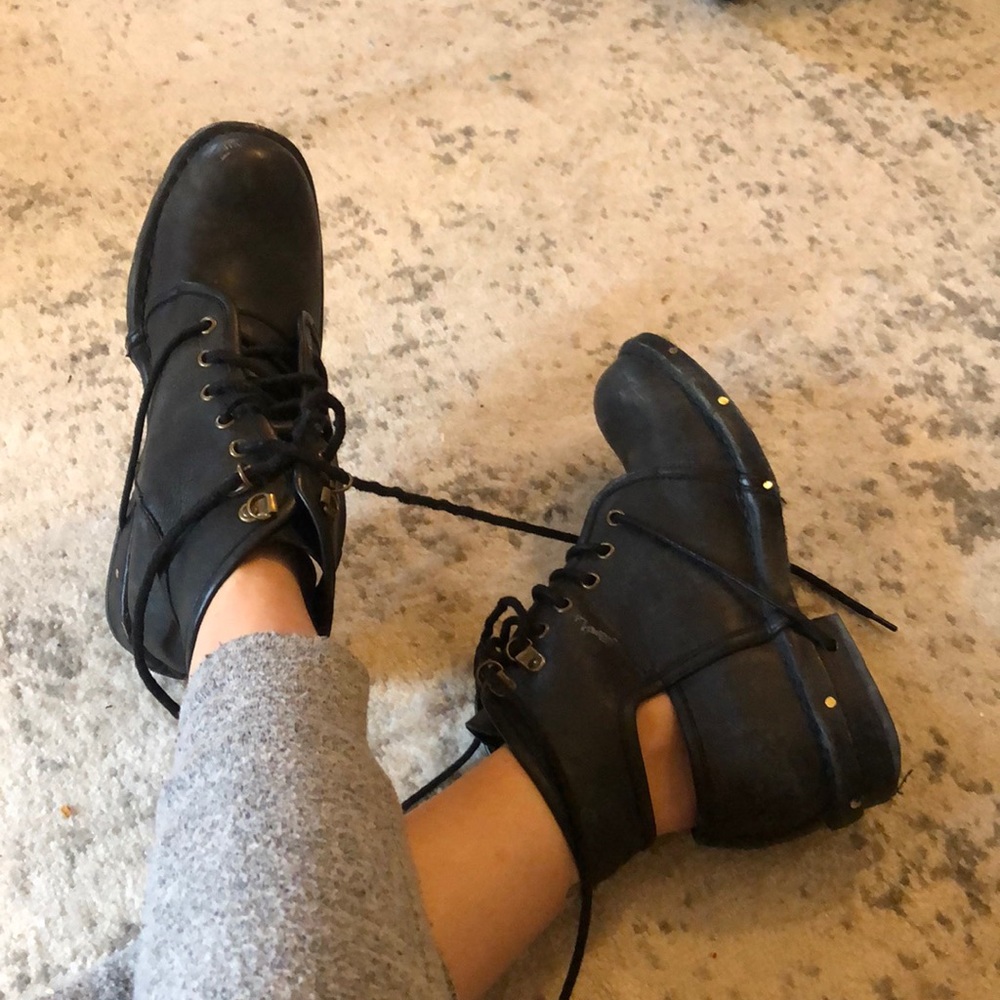 Jeffrey Campbell Cutout boots